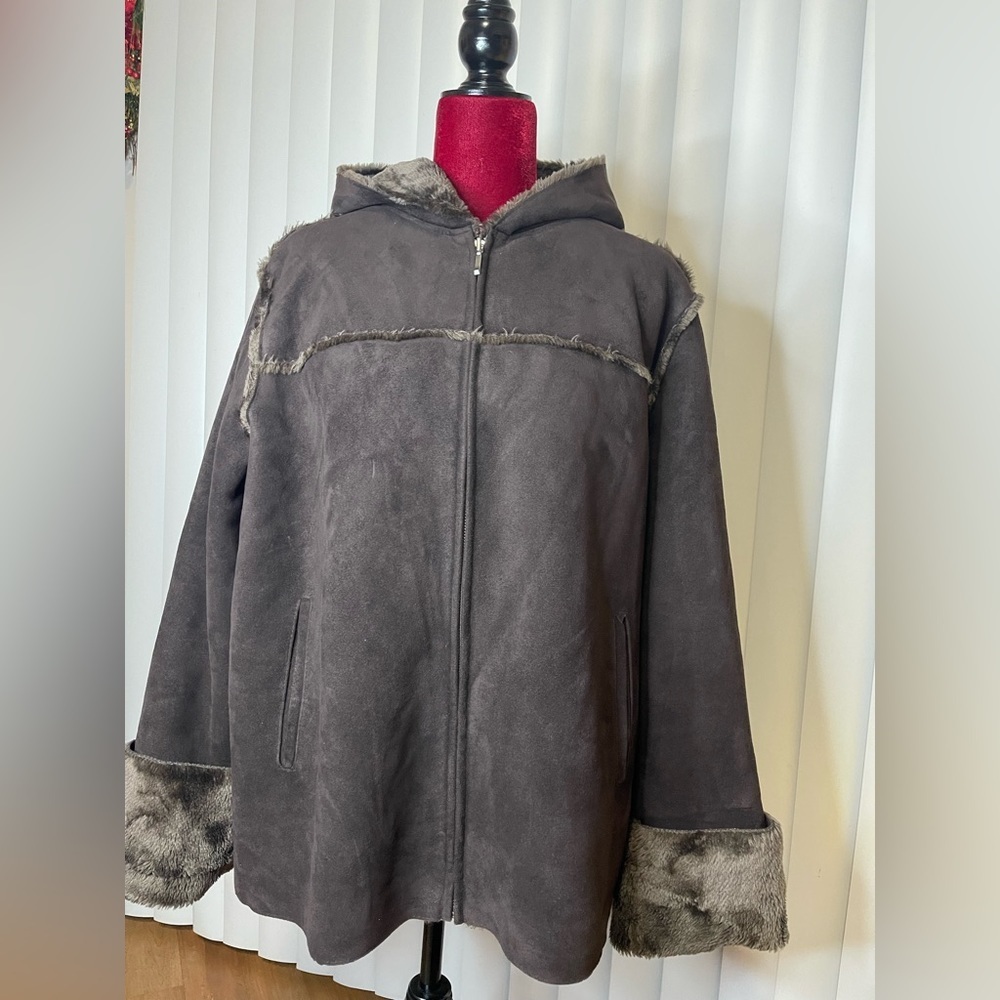 Valerie Steven’s Super Suede(Faux) Hooded & Faux Fur Lined Jacket Size XL EUC - Picture 2 of 8